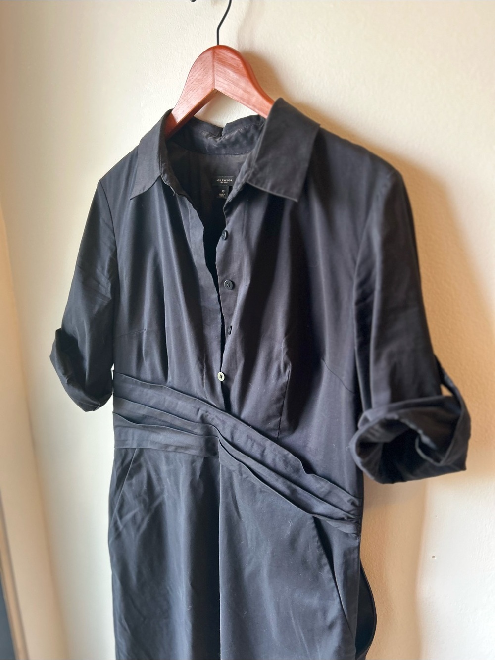 ANN TAYLOR Black Shirt Dress Size 10 Collared Faux Wrap Dress Career Chic - Picture 3 of 7